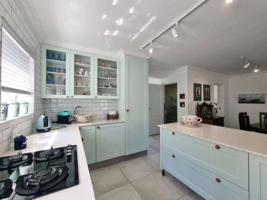 3 Bedroom Property for Sale in Westcliff Western Cape